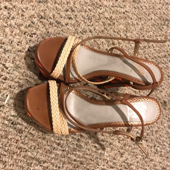 Tan and organize wedges size 8 - Picture 2 of 4